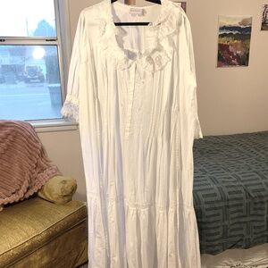 Prairie chic cotton and lace dress